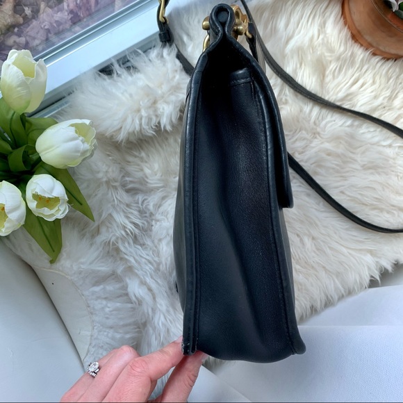 Vintage Coach Medium Black Leather Station Satchel - Picture 5 of 16